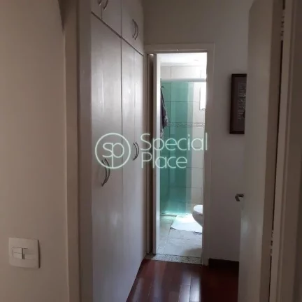 Imagem 87 metros 3 dormitórios 1 suíte 1 vaga Apartamento com 3 dormitórios, sendo 1 suíte, um banheiro...