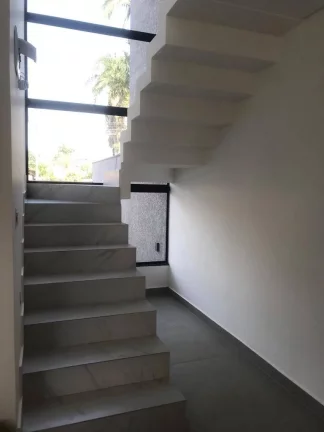 Imagem Geminado Sobrado Floresta uma suite e dois dormitorios