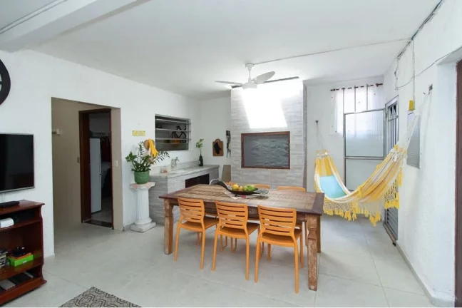 Casa com 3 Quartos à Venda, 154 m² em Indianópolis - São Paulo