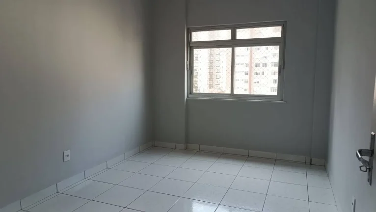 Imagem Apartamento reformado com 2 dormitórios