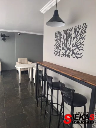 Imagem Imóvel de Luxo no Tatuapé: Apartamento de 2 Quartos, 1 Banheiro e Vaga de Garagem - São Paulo-SP - 70m². Venha Conferir!