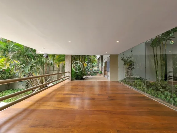 Imagem Excelente casa em rua fechada, com monitoramento 24 horas, ao lado do Clube Paineiras. Essa casa mod...
