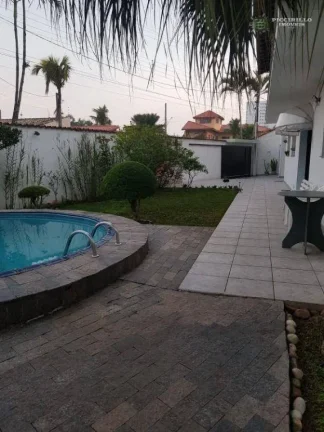 Imagem Casa com 3 dormitórios à venda, 331 m² por R$ 1.700.000,00 - Balneário Flórida - Praia Grande/SP