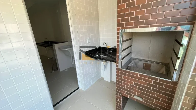 Imagem APARTAMENTO NAS TONINHAS com 2 dormitórios sendo 1 suíte,1 vaga de garagem,varanda gourmet com churrasqueira,sala 2 ambientes