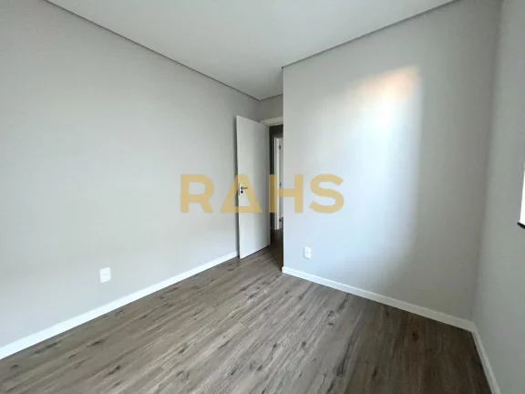 Imagem Excelente apartamento giardino localizado no bairro Costa e Silva, próximo ao IFSC. Conta 2 quartos...