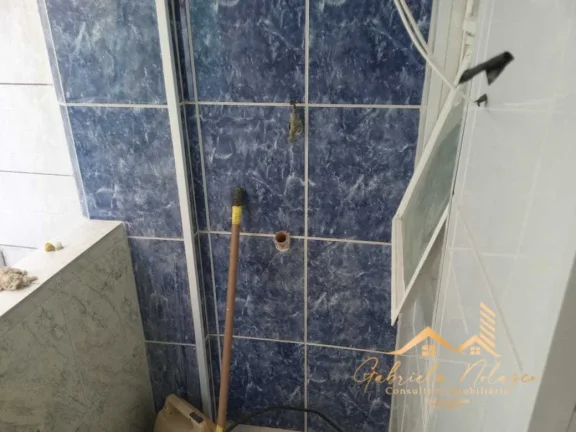 Imagem Apartamento Reformado à Venda: Charme e Conforto Próximo à Praia