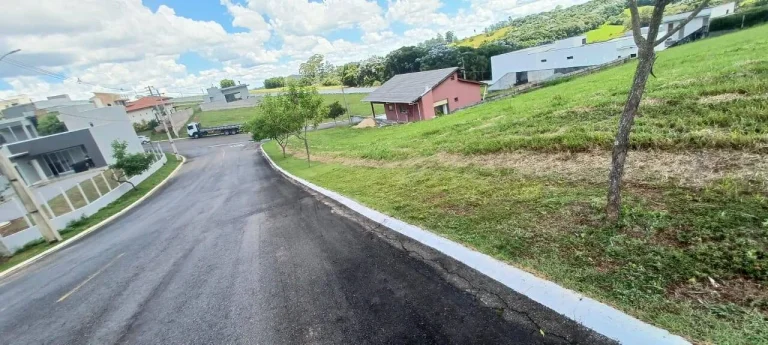 Imagem Terreno no condomínio Flamboyan - Bragança Paulista