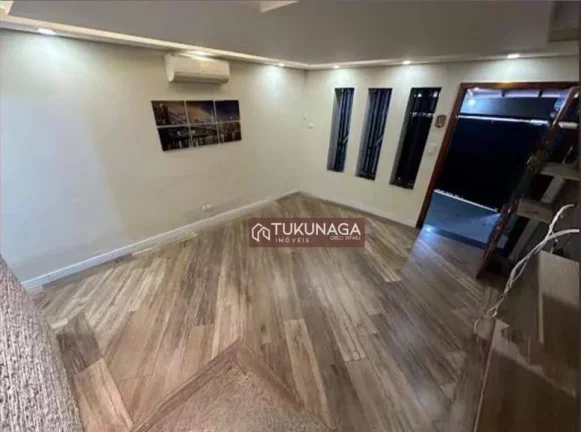 Imagem Casa com 3quartos à venda, 156 m² por R$ 745.000 - Jardim Santa Mena - Guarulhos/SP