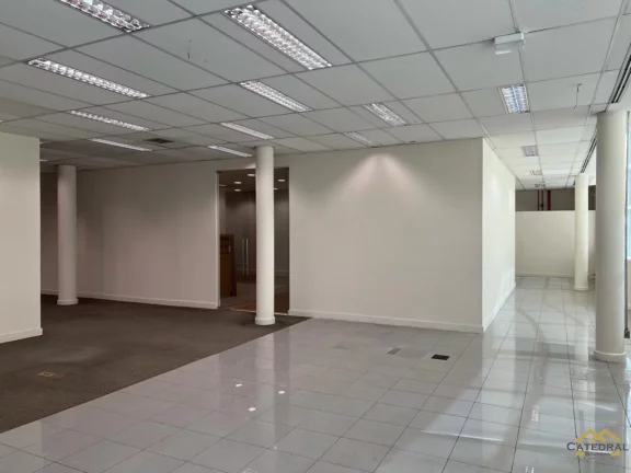 Imagem Ponto Comercial tipo Prédio para locação - Chácara Urbana - Jundiaí/SP