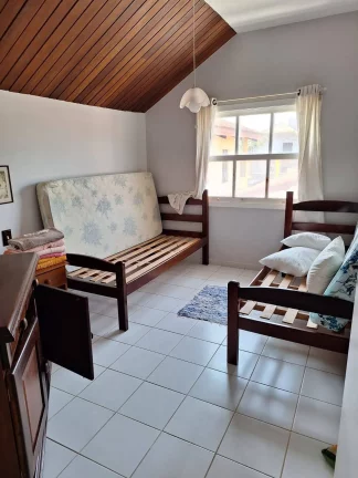 Imagem CASA EM 3 LOTES, PERTINHO DA PRAIA PAISAGISMO ESPETACULAR