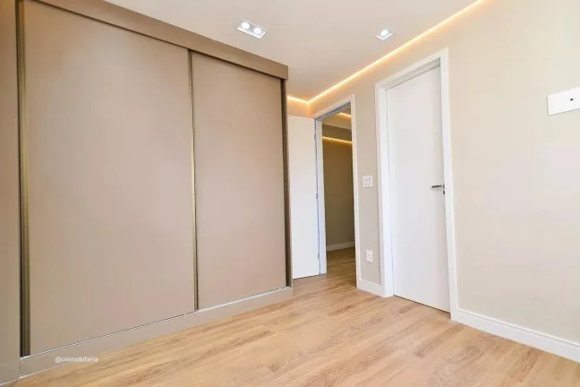 Imagem Localizado na charmosa região da Savassi, em Belo Horizonte, este apartamento é uma excelente esco...