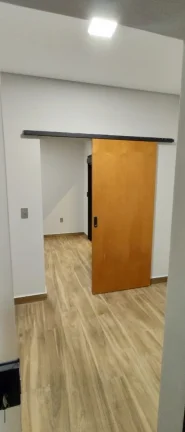 Imagem Casa de luxo em condomínio no Horto Florestal, Sorocaba-SP: 3 quartos, 3 suítes, 132m² de área.