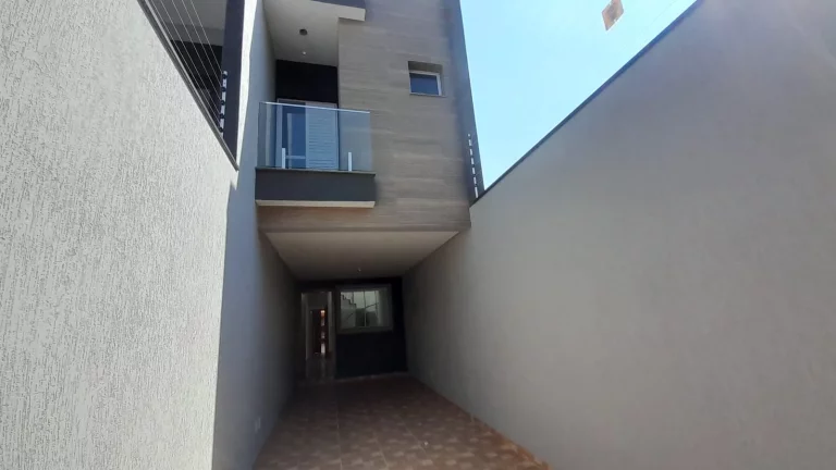 Imagem Excelente Casa à Venda na Vila Beatriz, São Paulo-SP: 3 Quartos, 1 Suíte, 2 Vagas, Portão Eletrônico, Perto do Metrô e Churrasqueira!