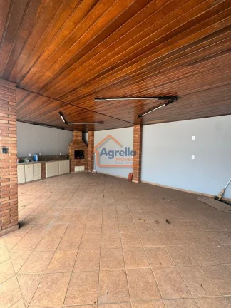 Imagem Casa à venda no bairro VILA PINHEIROS - Mogi Guaçu/SP