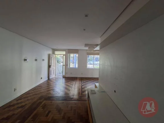 Imagem Casa com 2 dormitórios, 94 m² - venda por R$ 750.000,00 ou aluguel por R$ 4.860,00/mês - Rio Branco - Porto Alegre/RS