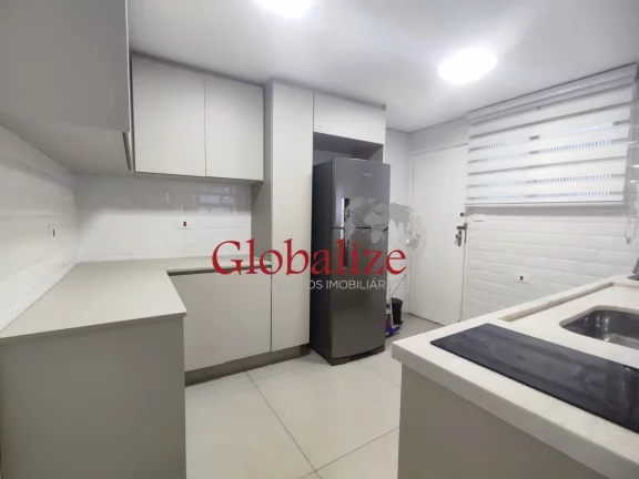 Imagem Apartamento 02 dormitórios 01 suíte vaga de garagem frente mar no Gonzaga em Santos R$ 680.000,00