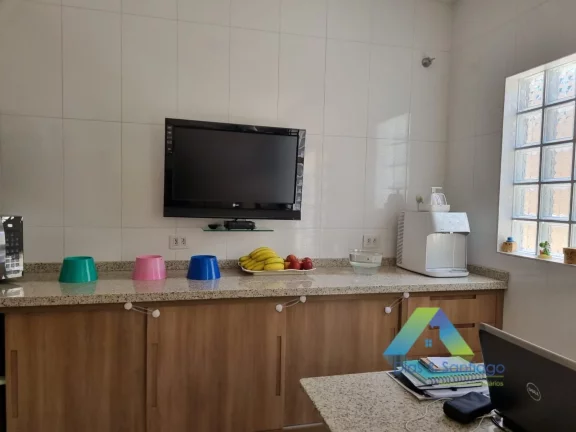 Imagem Casa de alto padrão e fino acabamento com 360m² em região privilegiada na região do Jardim da Saúde!