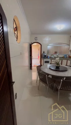 Imagem Sobrado à Venda, 206 m² em Campestre - Santo André