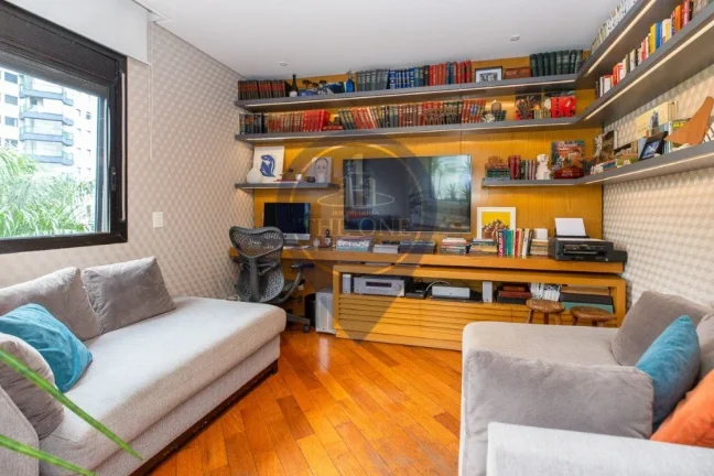 Imagem Luxuoso apartamento de 3 quartos e 3 suítes na Vila Mariana, SP - 205m², 2 salas, 4 banheiros, 3 vagas de garagem!