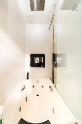 Imagem The World para venda tem 30 m² com 1 quarto em Vila Olímpia - SP
