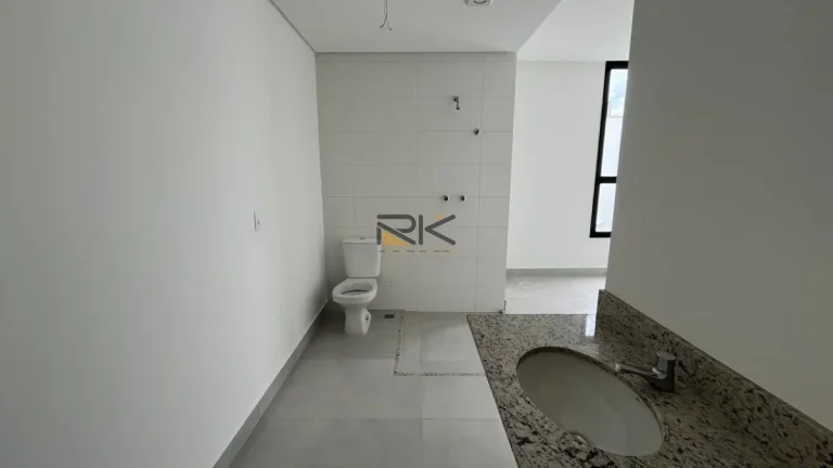 Imagem CASA EM CONDOMINIO À VENDA