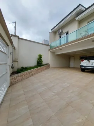 Imagem Casa para Venda em Atibaia, Vila Gardenia, 3 dormitórios, 2 suítes, 3 banheiros, 4 vagas