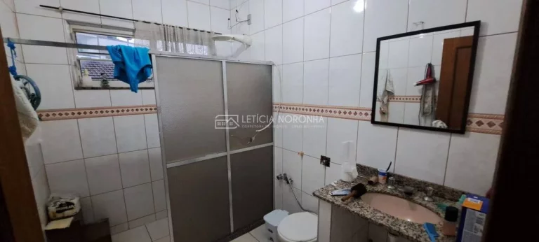 Imagem Casa e Ponto Comercial à Venda