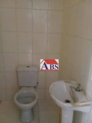 Imagem Duas casas sobrepostas em um terreno 10x30 , ótimo imóvel para renda, aceita troca por apartamento de maior valor em Santos ou Guarujá