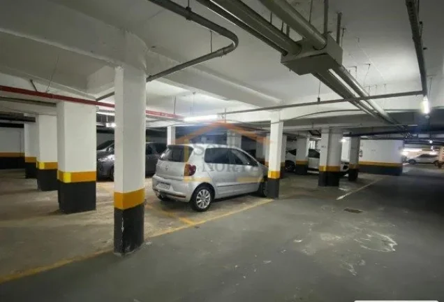 Imagem Belo apartamento 1 dormitório, armários planejados, todo reformado, sacada, 1vaga de garagem fixa ...