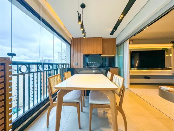Imagem Apartamento à venda com 3 quartos, sendo 1 suíte, no condomínio rg Identidade Oscar, São Paulo - SP