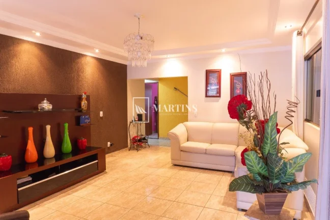 Imagem ? Casa Escriturada no Setor Leste do Gama - Rua Principal!

Excelente oportunidade para moradia ou i...