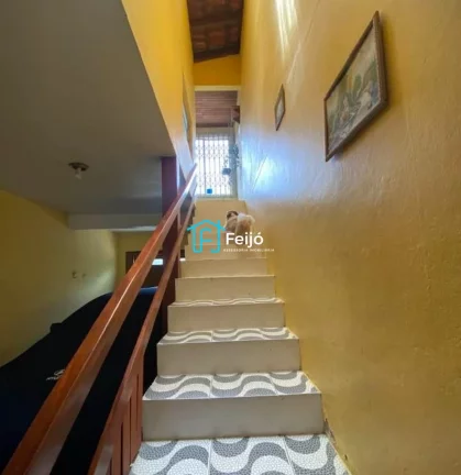 Imagem Casa 4 dormitórios com 2 pisos na Restinga Nova
