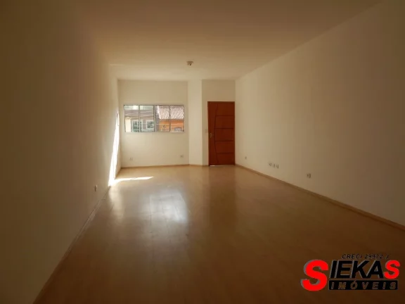 Imagem Casa à venda na Penha, São Paulo-SP com 3 quartos, 3 suítes e 6 vagas de garagem!