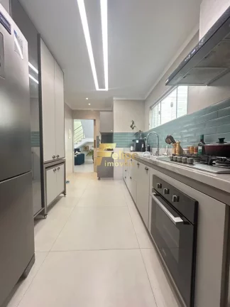Imagem EXCELENTE CASA DUPLEX COM 04 SUÍTES EM JARDIM CAMBURI, VITÓRIA/ES!