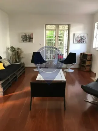 Imagem Casa de 6 quartos na Vila Madalena 350m² de Luxo e Conforto!