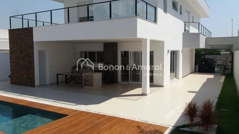 Imagem Casa à venda em condomínio na região do Alphaville, com 4 suítes (1 térrea).

Empreendimento im...