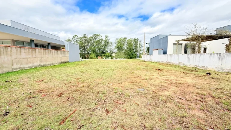 Imagem Terreno à venda em Porangaba-SP, no Condomínio Ninho Verde I, com 450,00 m² de área! Venha conferir!