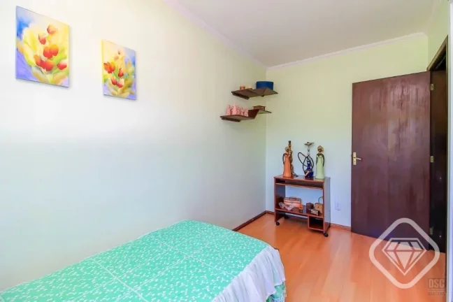 Imagem Sobrado com charme e praticidade na zona sul!

Essa casa estilo sobrado é perfeita para quem busca ...