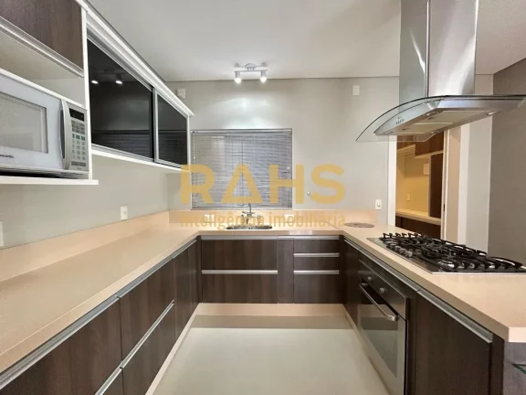 Imagem Excelente sobrado de esquina localizado no bairro Glória próximo a Agroflora Jardins. Baixou!! De:...