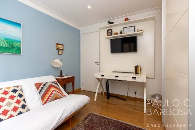 Imagem Vila Nova Conceição Venda - 3 suítes - 3 vagas - 161m²