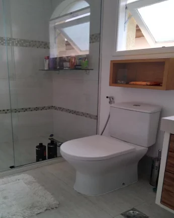 Imagem Sobrado em condomínio fechado