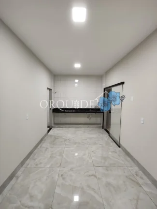 Imagem Imperdível! Casa à venda em Rio Verde-GO, Residencial Gameleira 3 quartos, 1 suíte, 1 sala, 2 vagas de garagem, 103m².
