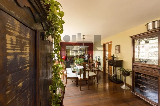 Imagem Belíssimo apartamento a venda na Santa Cecília com 240m²!