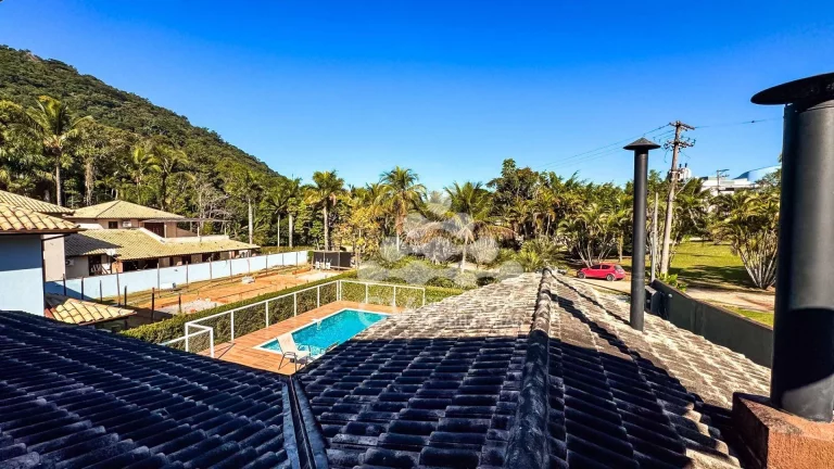 Imagem Casa com 5 quartos à venda por R$ 4.200.000 / Locação R$ 1,700,00 a diária - Lagoinha - Condomínio Recanto da Lagoinha - Ubatuba/SP