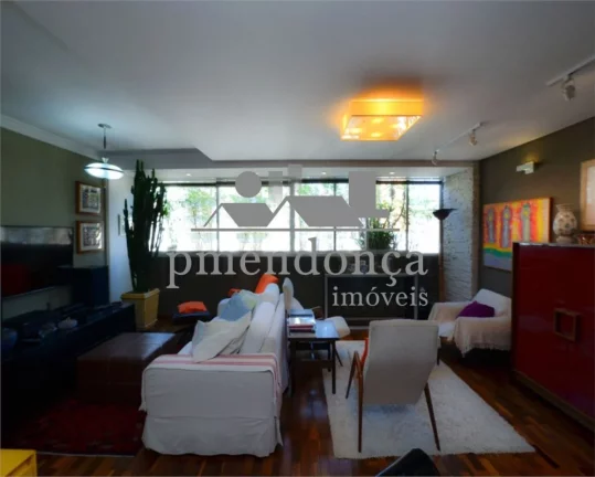 Imagem Apartamento à venda em Perdizes com 3 quartos( 1 suíte ) e 2 vagas fixas, 130m2