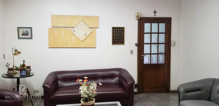 Imagem Sobrado para fins comerciais na Av Emilio Ribas Guarulhos - A Venda