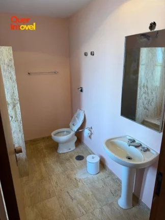 Imagem Oportunidade: Casa à venda no Jardim Sumaré, Zona Sul de Ribeirão Preto-SP. 5 quartos, 2 suítes, 4 salas, 6 banheiros, 6 vagas de garagem, 880m². Quer Imóvel Negócios Imobiliários.