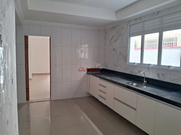 Imagem Bela casa térrea em Santos na Ponta da Praia com vaga para 2 veículos e 3 suítes a venda por R$ 1.015.000,00