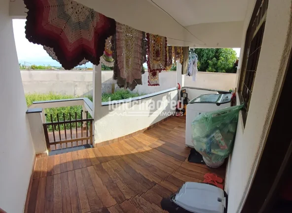 Imagem Casa Ampla à Venda no Jardim Dom Pedro II – 3 Quartos, 1 Suíte, Churrasqueira, Grande Quintal e Espaço para Construção em Terreno de 310m²!