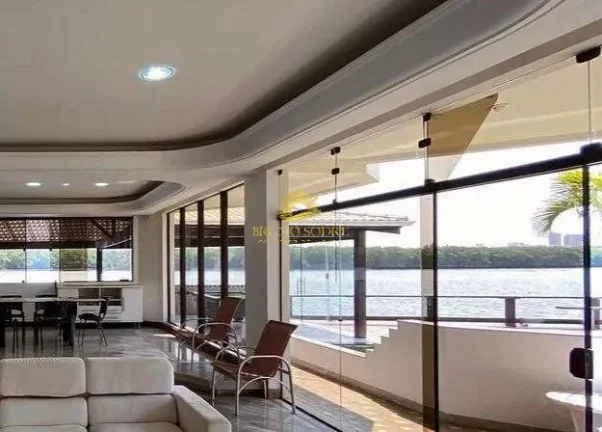 Imagem Casa de Luxo Exclusiva com Marina Privativa no Canal de Guarapari
Descubra esta residência de alto ...